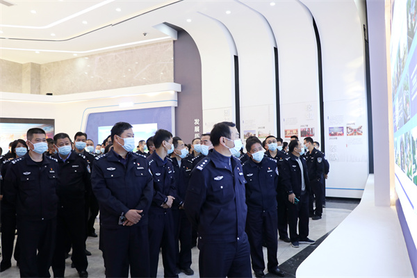 调整图 (2).jpg